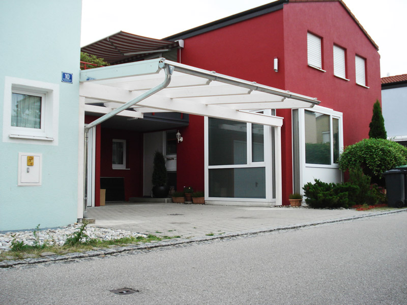 Eleganter Carport von Häusler, Oberschleißheim