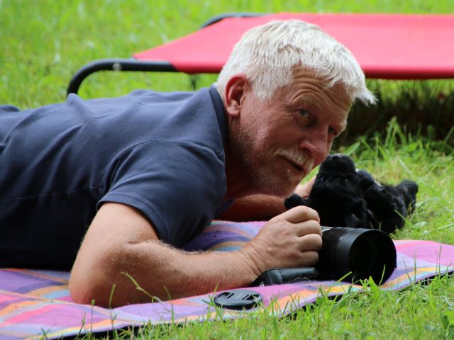 Jürgen hat Hilfe beim Fotografieren...