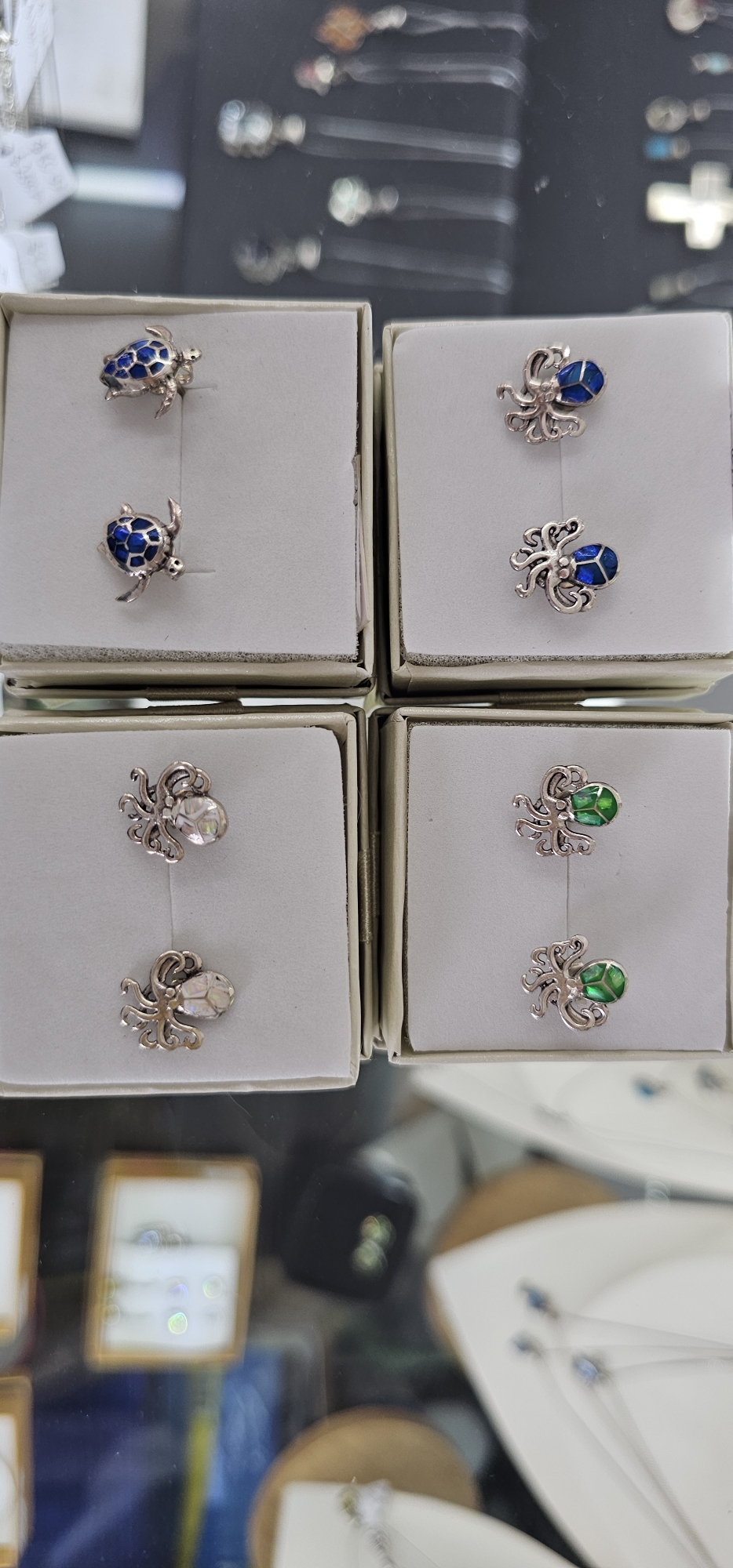 Aretes de plata con opalo mexicano