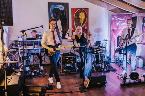 Partyband Sound Express sorgt für Stimmung