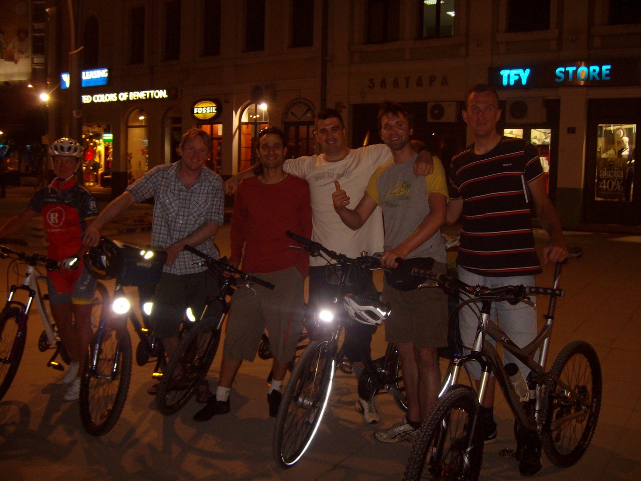 Die coolste Bike-Sport-Gang Serbiens! Cacak rules!