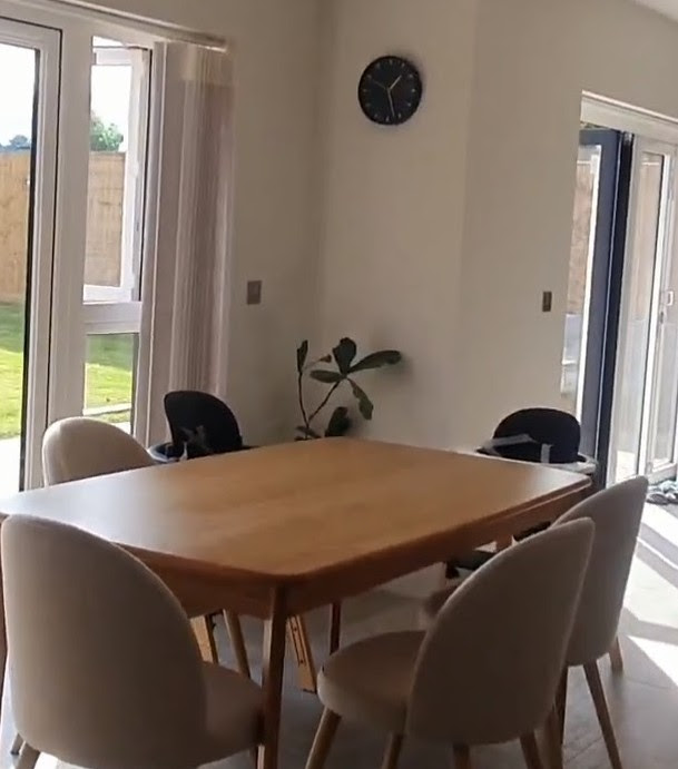Dining rooms, Playrooms, Study's, Entrance Halls, Conservatories 
