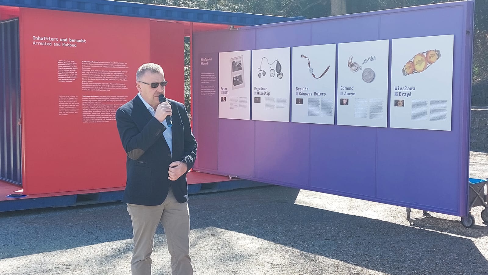 Wanderausstellung #StolenMemory in Aue
