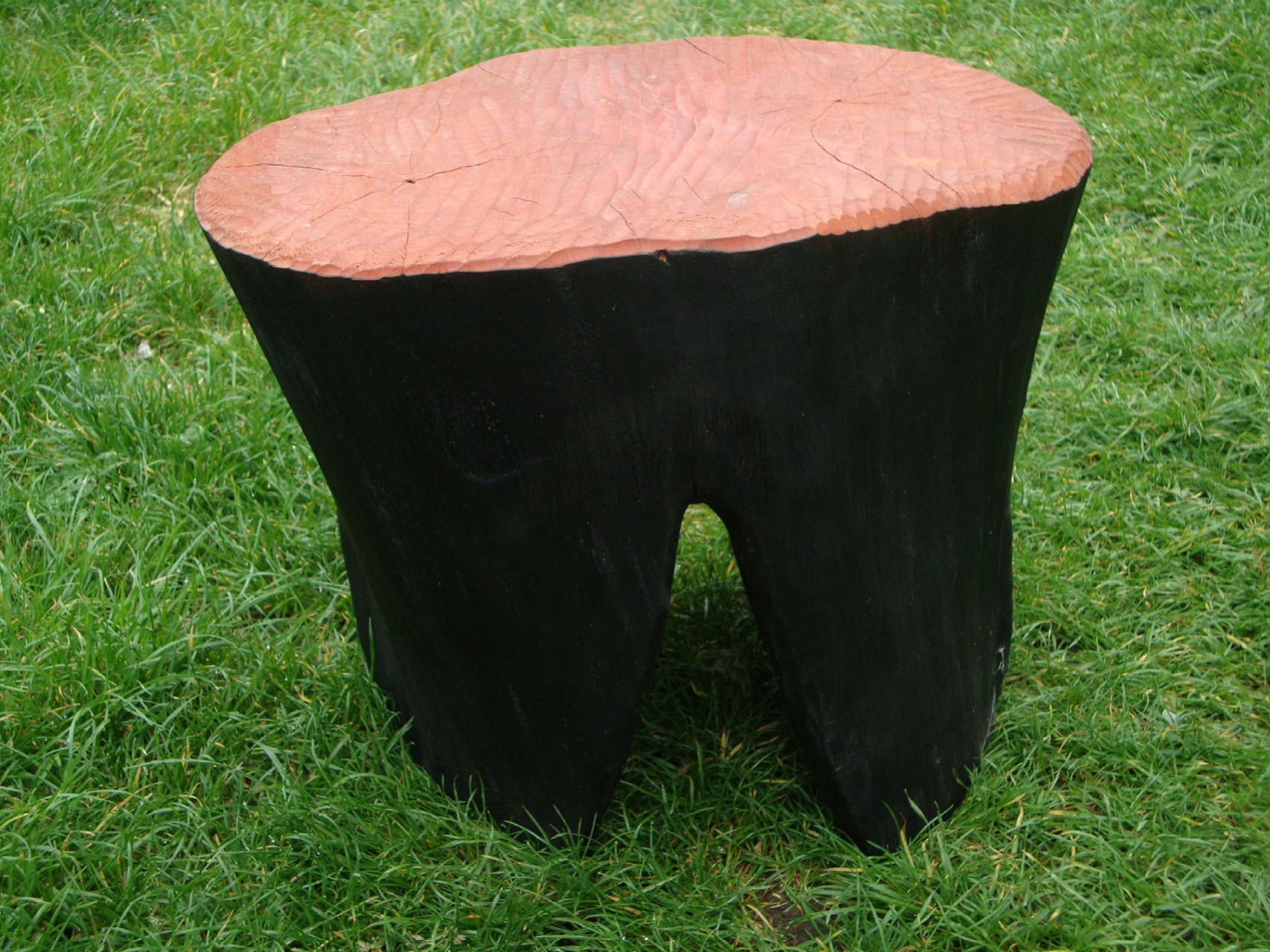 hocker schwarz- rot; pappel, feuer, pigment