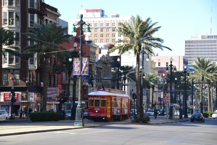 New Orleans: Strassenbahn an der Canal Street