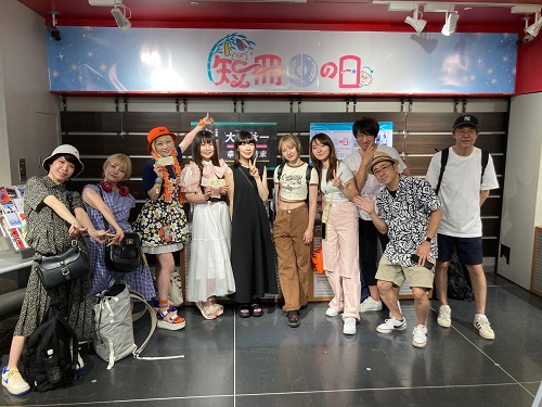 タワーレコード渋谷店3F特設コーナーにて