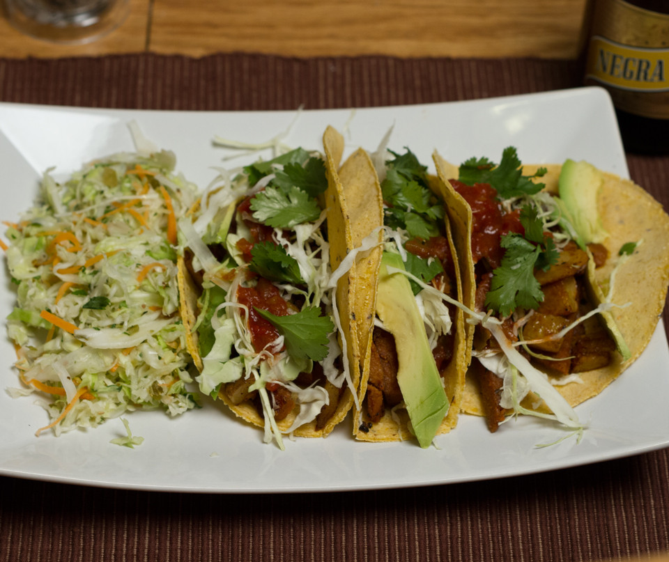 Chipotle, Potato & Seitan Tacos with Salvadoran Slaw VEGANesp