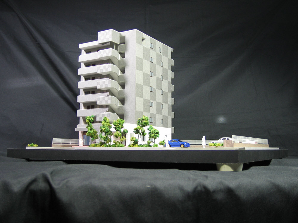 1/100店舗+アパート模型 - 建築模型の館