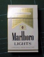 タバコの箱　画像