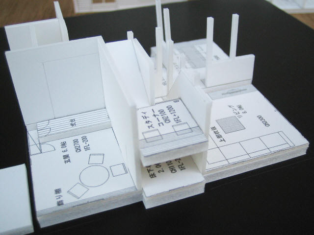 1/100特殊分解模型　床下収納なども表現