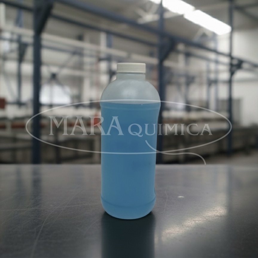 Solución química que genera una pátina negra en superficies de cobre o latón. Usada para acabados decorativos o funcionales.