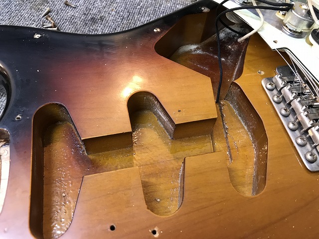 fat-guitar Custom component Strato - fat-guitar-stock ページ! fat-guitar Custom component Strato - fat-guitar-stock ページ!