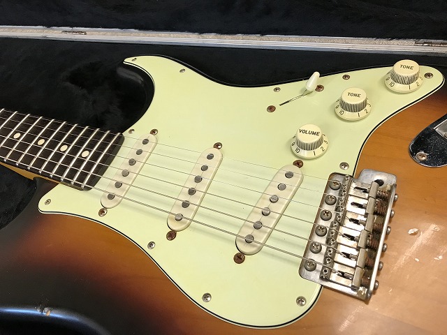 fat-guitar Custom component Strato - fat-guitar-stock ページ！