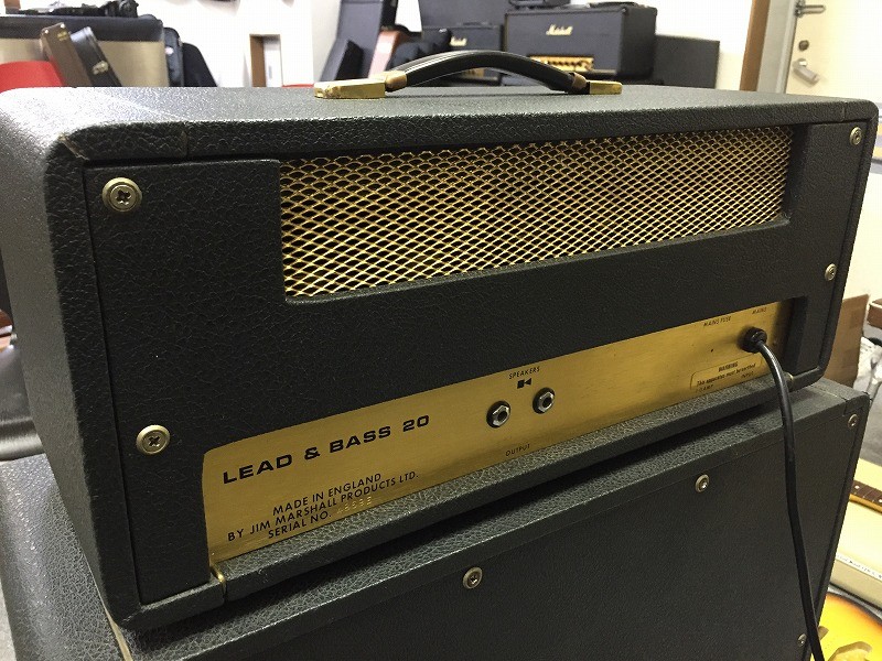 Budget Plexi Shootout - Marshall Bass 20 Vs Bass 12 - YouTube