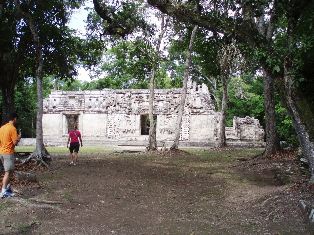 08-08-2009 Las Ruinas Chicanna
