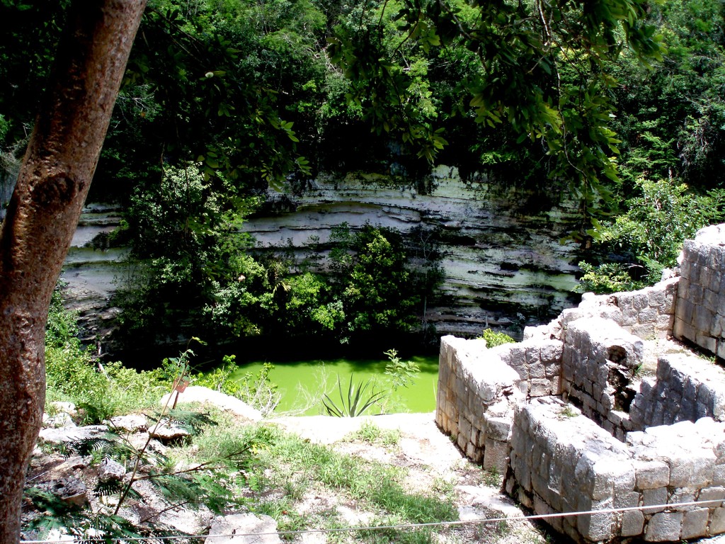 05-08-2009 "Cenote"
