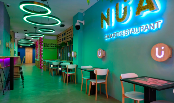 NÜA-смарт-ресторан в Барселоне