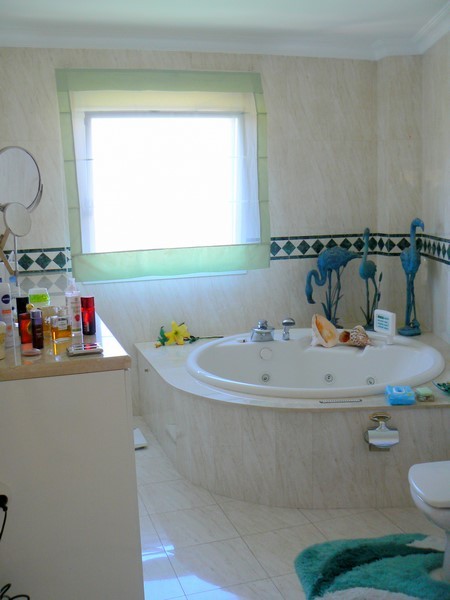Bad mit Jacuzzi