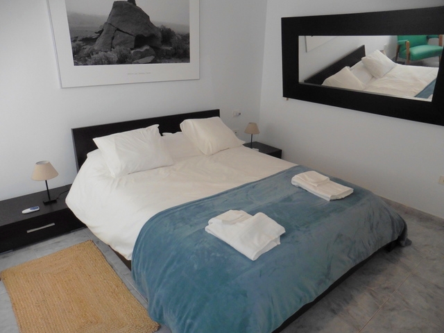2. Schlafzimmer