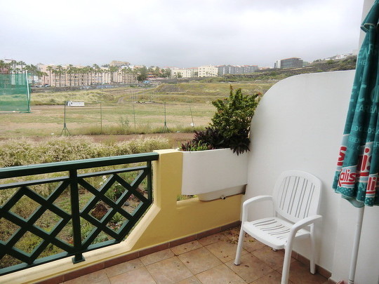 Bild: Blick von dem Balkon des Apartments am Playa Jardin in die Landschaft von Puerto de la Cruz.
