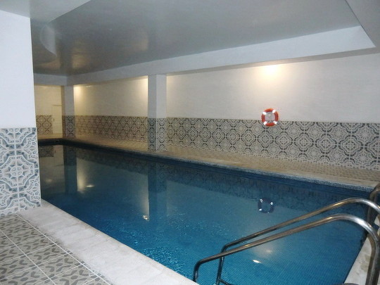Hallenbad