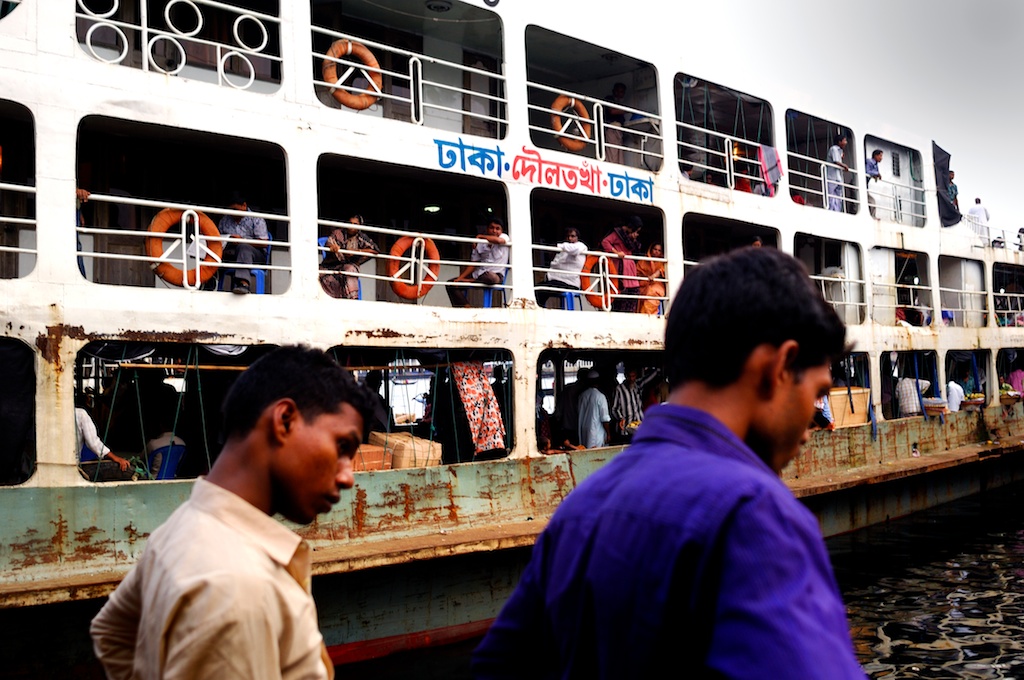 Dhaka, Bangladesh  © François Struzik - simply human