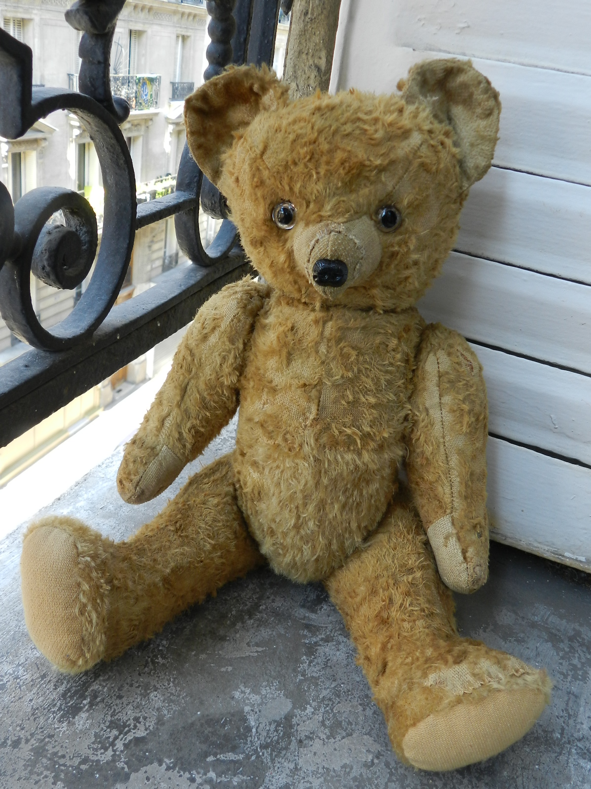 Réparation des ours et animaux en peluche La Clinique des ours et des poupées Paris