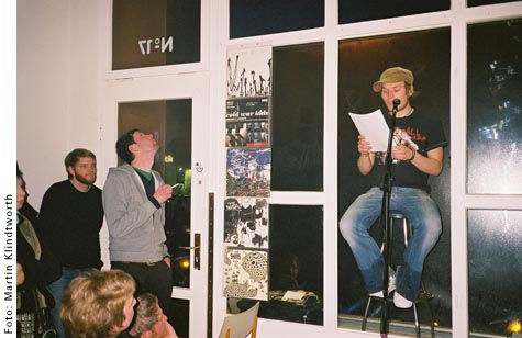 Buchmesse Leipzig: Lesung im Schaufenster: Finn-Ole Heinrich