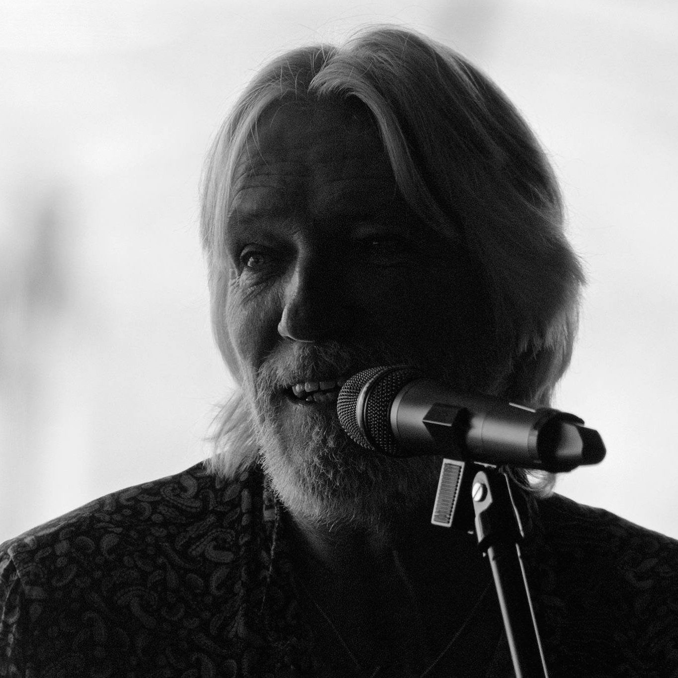 Auke Martin Korthuis - Groninger zanger en liedjesschrijver