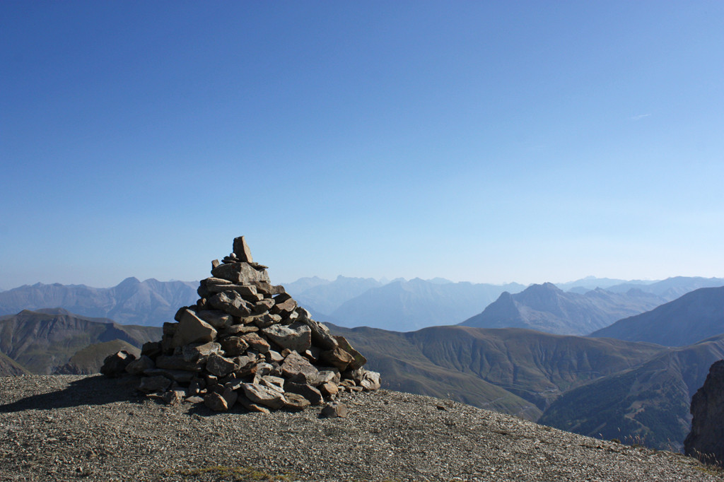 Cairn, tête de l'Auriac, 2639 m, 24 août