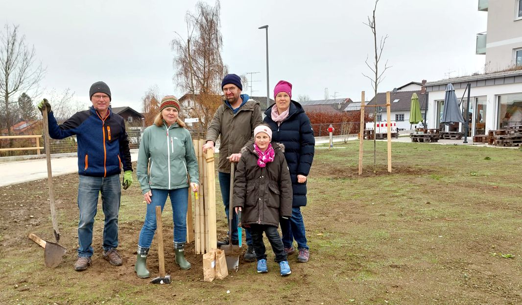 Die GBV-Truppe: v.l.: Christian Freundl, Rosmarie Landsstorfer, Martin Grill und Roswitha Nolte mit Tochter