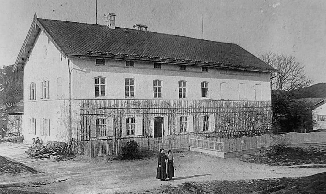 Schule Rieden 1945