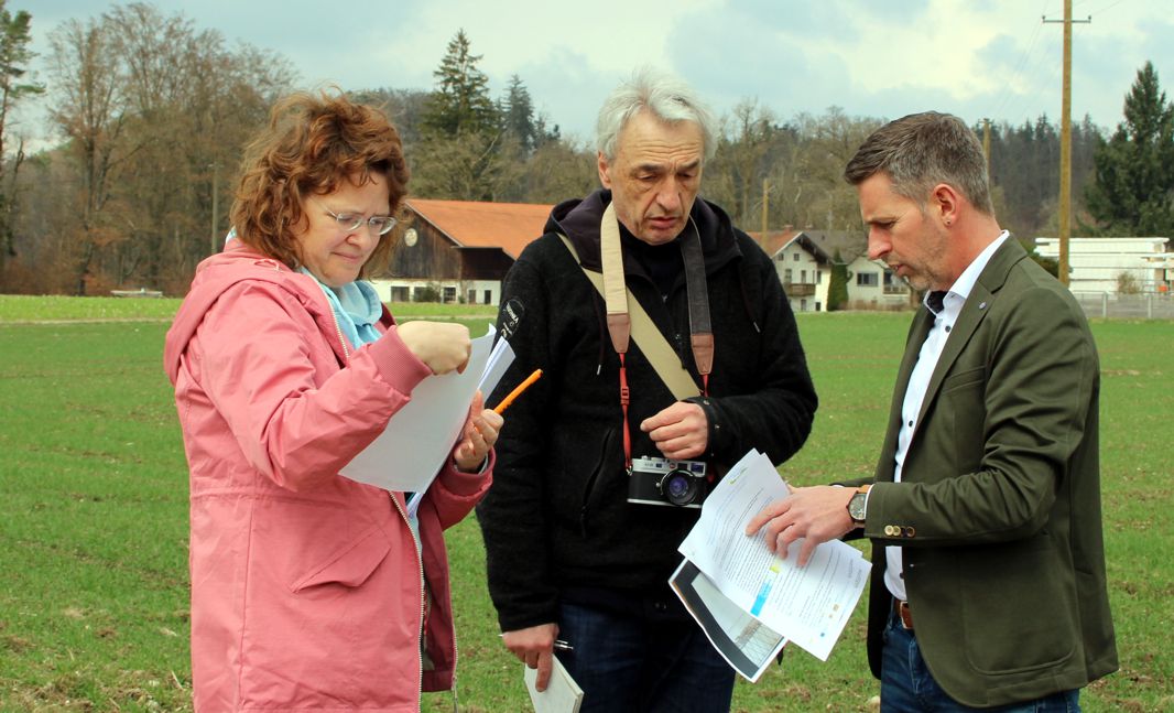 Gewohnt schnell, die lokale Presse