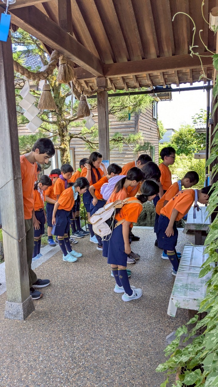 途中でお参りもしました☺