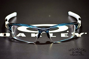 ◎フレーム：OAKLEY／FLAKJACKET 　◎レンズ：OAKLEY／OTD SV