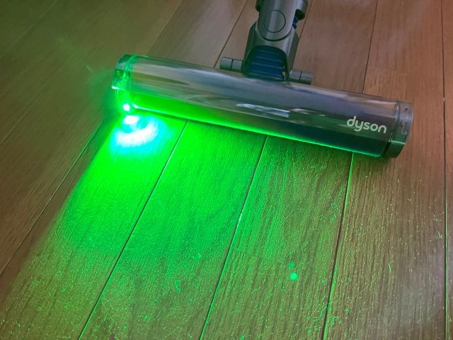 ダイソンのライトが照らした 心の塵