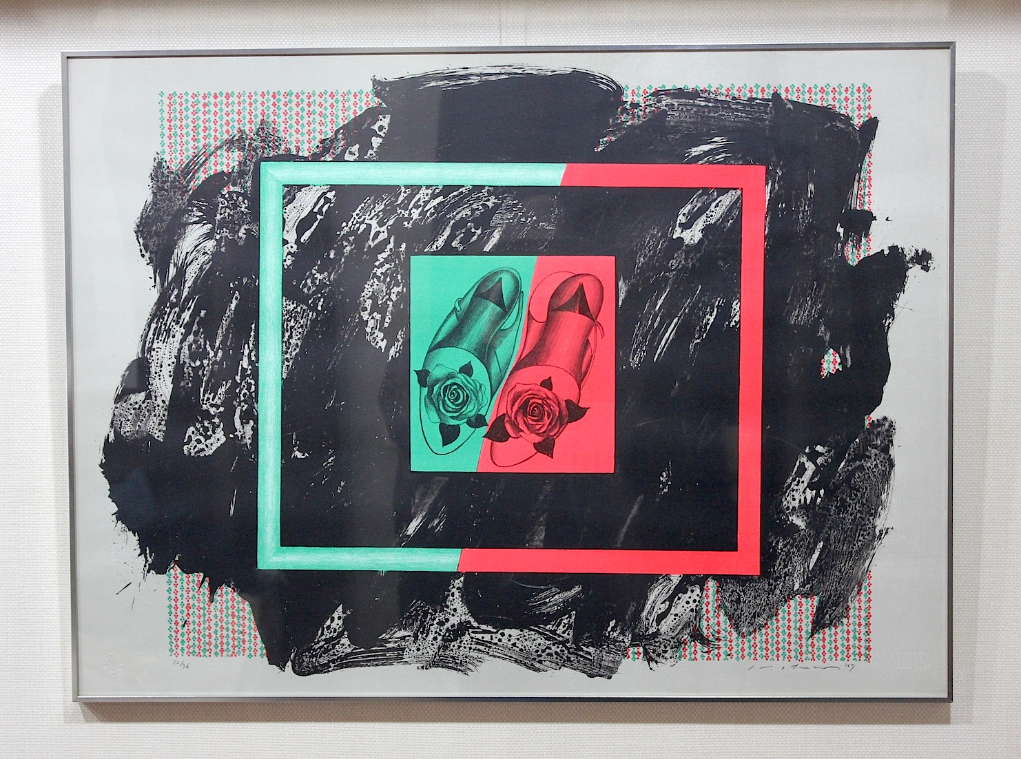 Masuo Ikeda  /  池田満寿夫　　裸の靴　　リトグラフ、紙　１９６７年　　　　　　日本の画家・版画家・挿絵画家・彫刻家・陶芸家・作家・映画監督などの従来の芸術の枠にとどまらず多彩に活躍した芸術家。エロスの作家といわれるように、官能的な作風が多い。