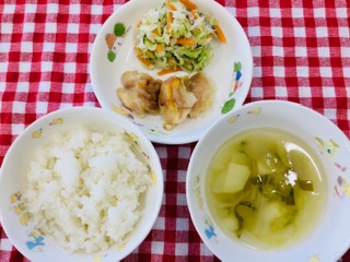 11/14 ご飯　じゃが芋のスープ　鶏肉のマーマレード焼き　切干大根のサラダ