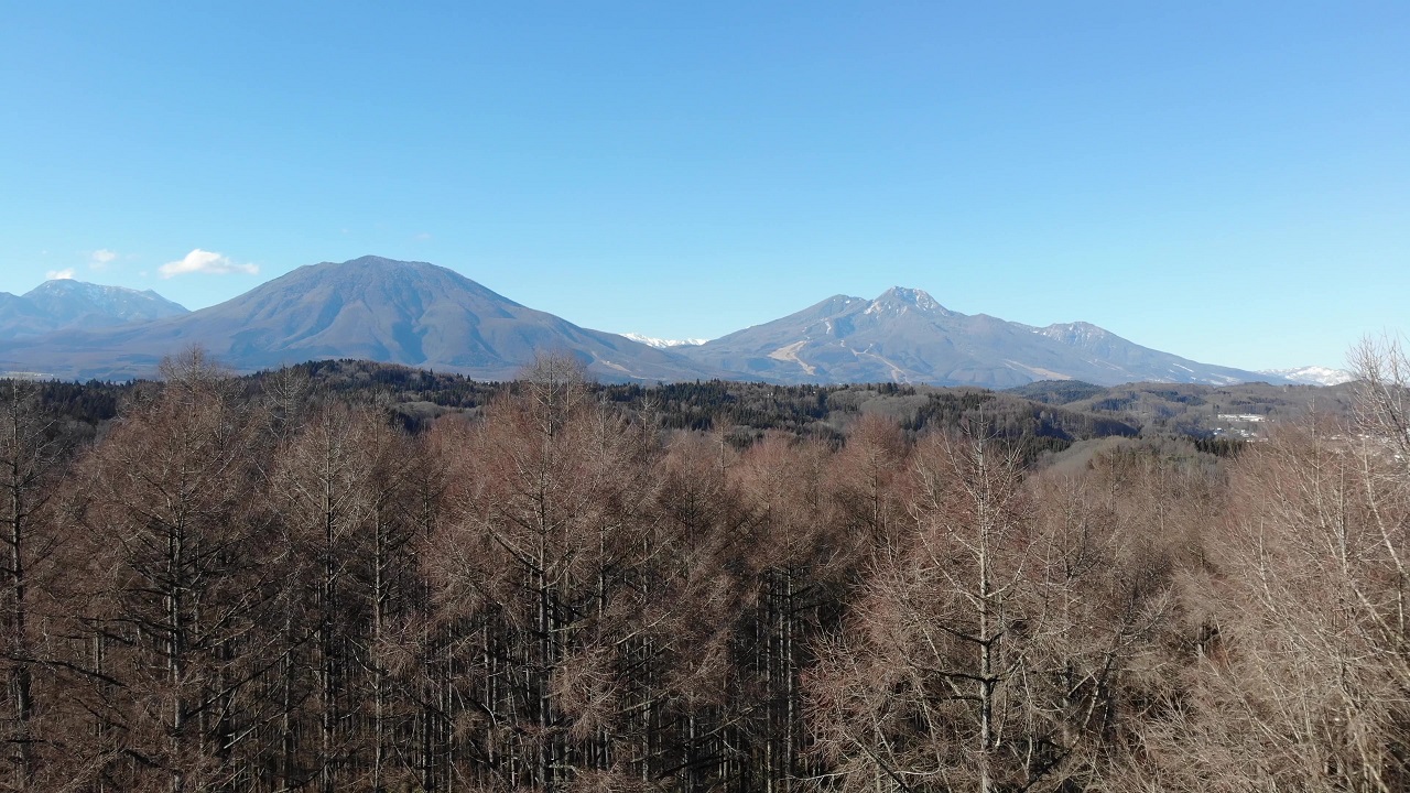 小春日和の普光寺山と北信五岳　空撮動画を掲載しました