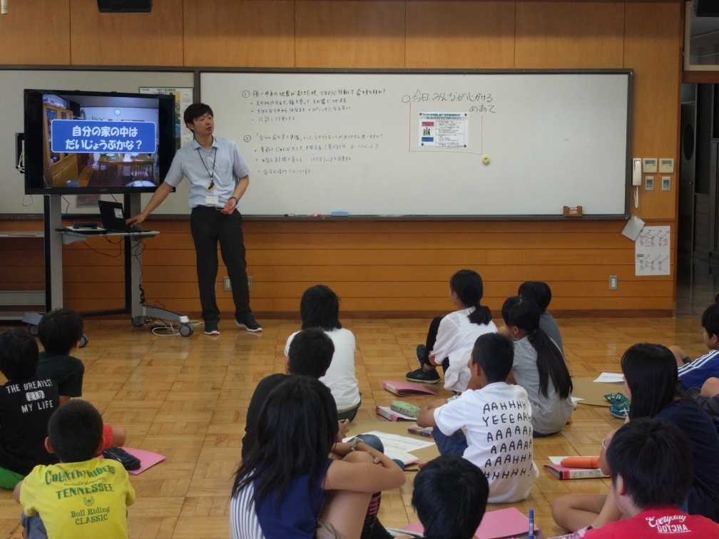 魚沼市立六日町小学校での防災教室について