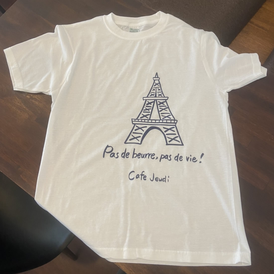 オリジナルTシャツ（手書きイラスト＋手書き文字を紺色でプリント）