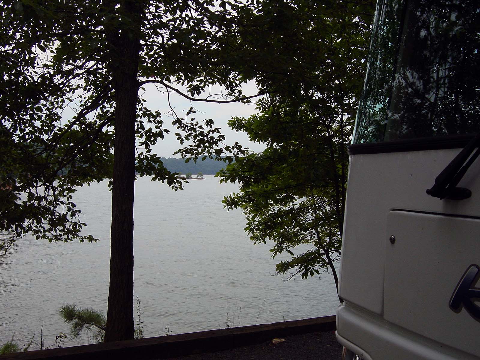 Woodring Branch Campground am Carters Lake