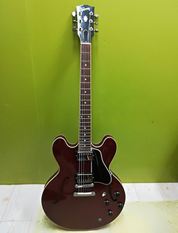 Gibson ES-335の画像