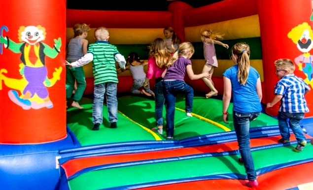 Automotive Sales Event - Kids entertainment