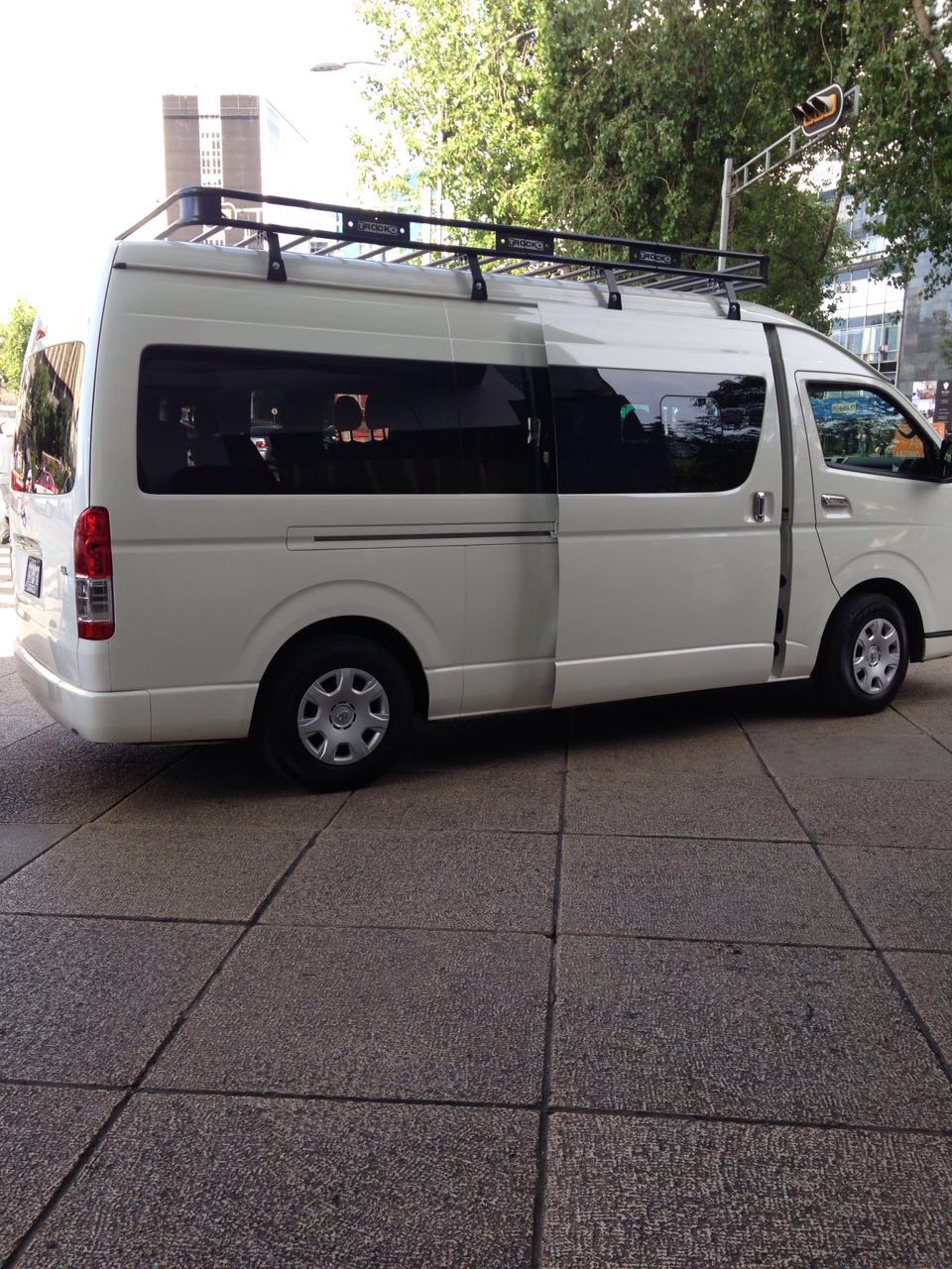 Renta de con chofer para 10 personas Renta de transporte