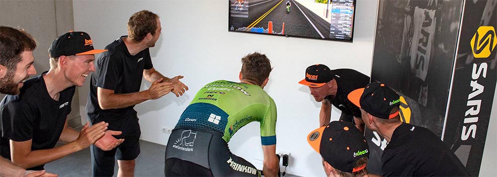 Erfolg in der eLiga für das Team Hrinkow Advarics Cycleang - Foto: Reinhard Eisenbauer