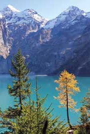 Promotionsbild - Atemberaubendes Panorama beim Fsichen am schweizer Bergsee 