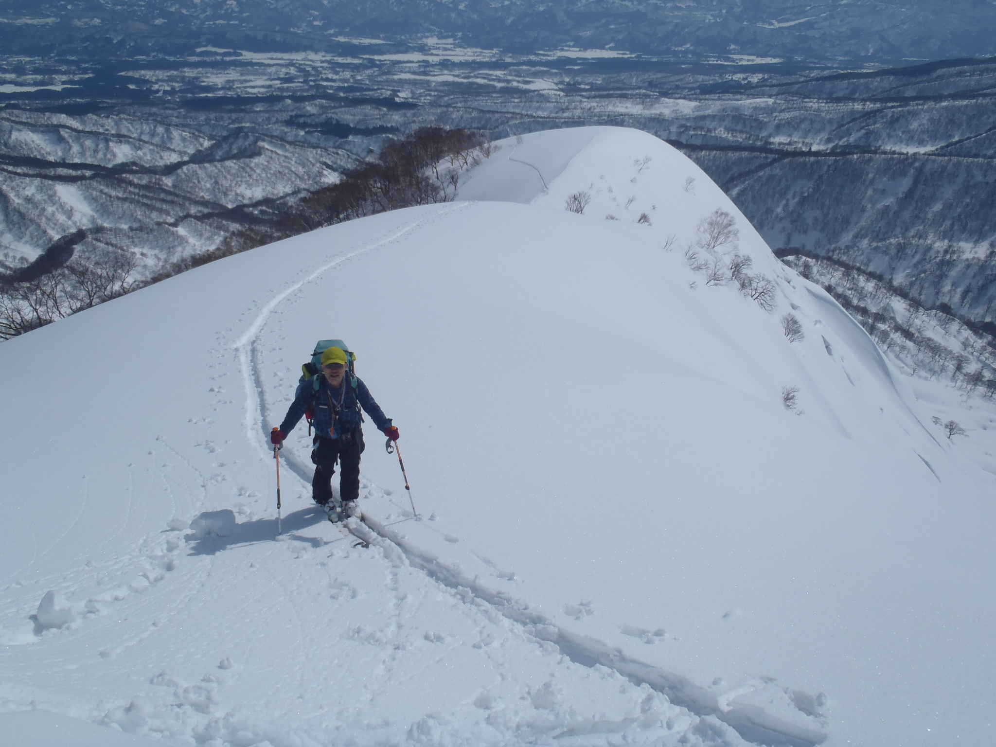 容雅山への登路