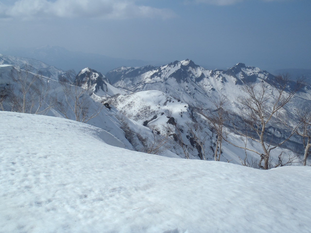 海谷山塊(昼闇山頂)