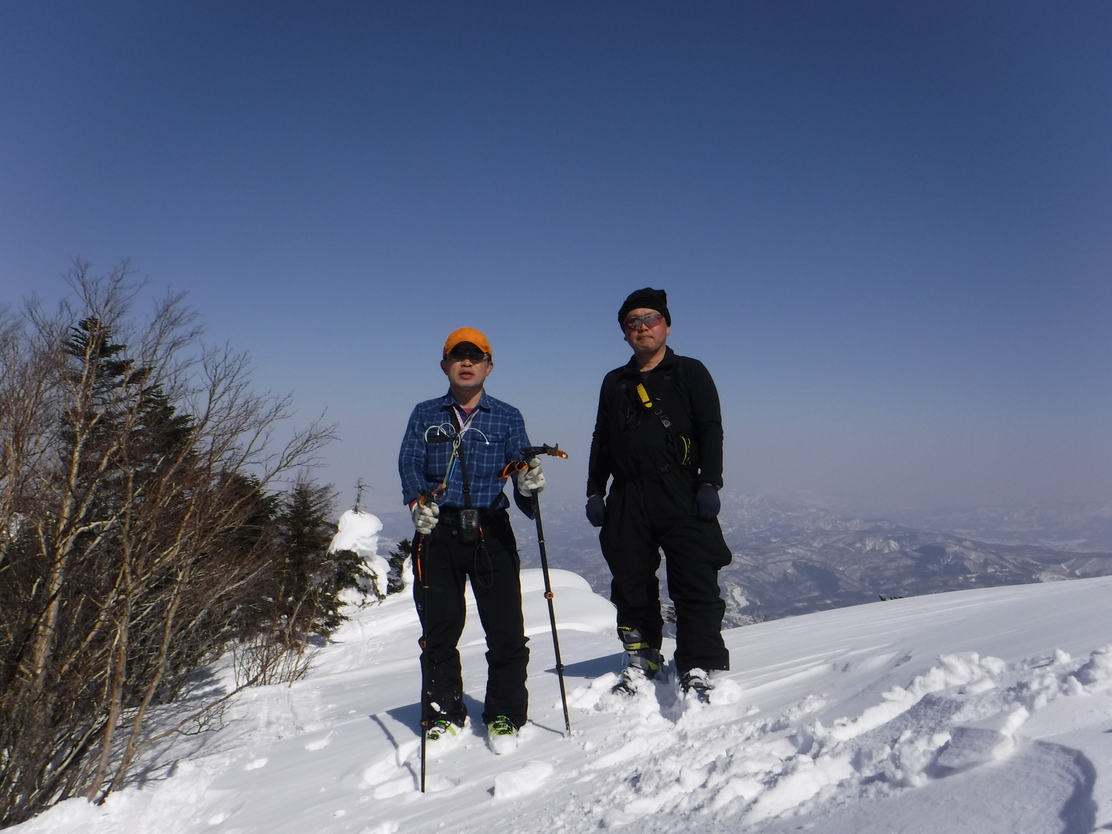 13:00　黒姫山頂　2053m、